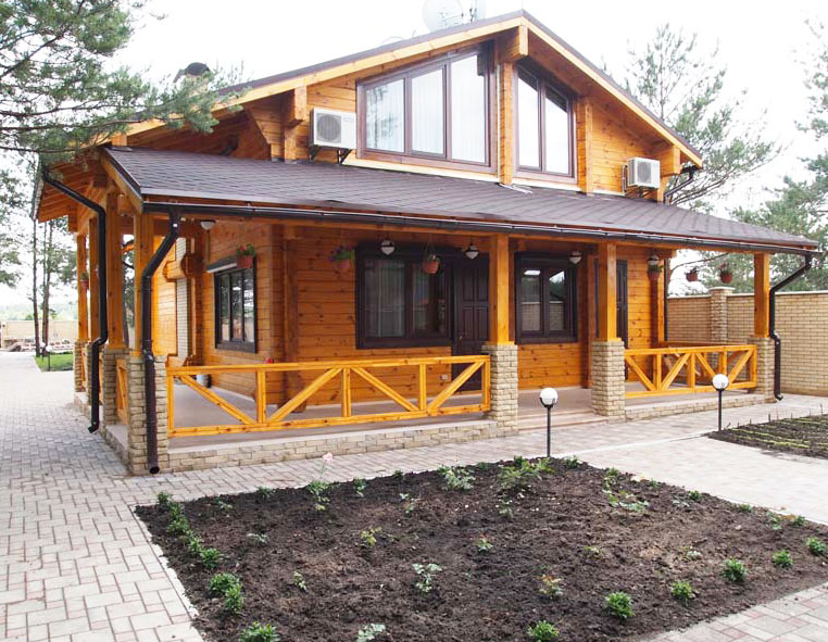 будинок з клеєного бруса